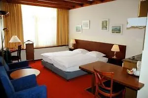Maurits Hotel